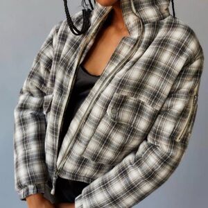 BDG Dixie Flannel Puffer Jacket - Grey & White Plaid Size small